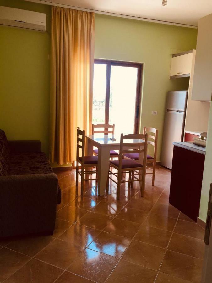 Mana Apartments Ksamil Exterior foto